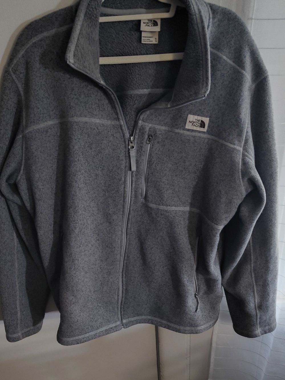 The North Face Men's Gray Full-Zip Fleece Jacket with Chest Pocket